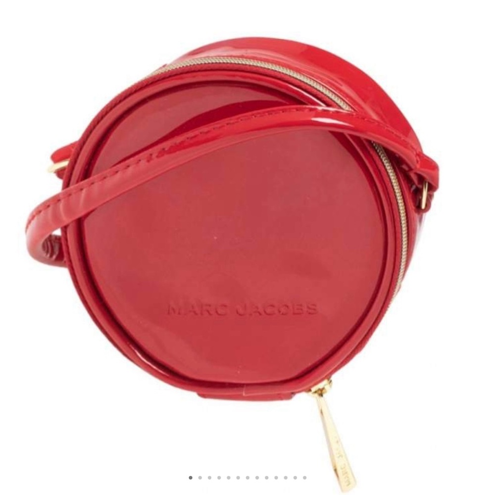 Marc Jacobs Red Crossbody Bag with Smooth Leather and Gold Zipper